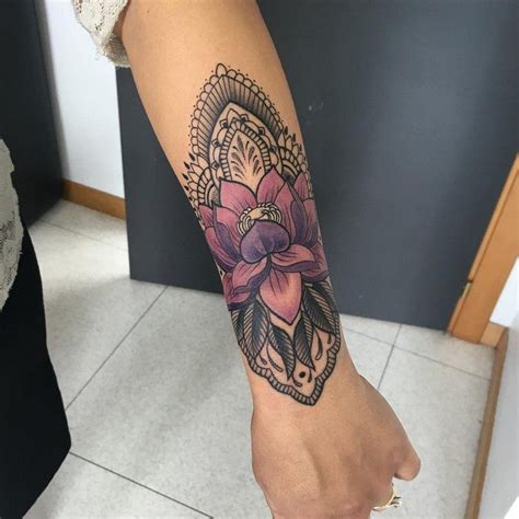 unterarm tattoos für frauen|unterarm tattoo bedeutung.